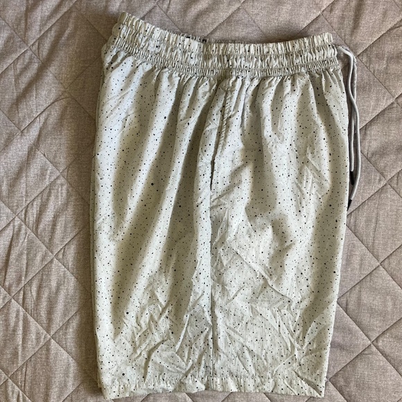 Nike Air Jordan Jumpman Shorts Mens 2XL Gray Black Cement 10” Baggy Nylon - Picture 2 of 11